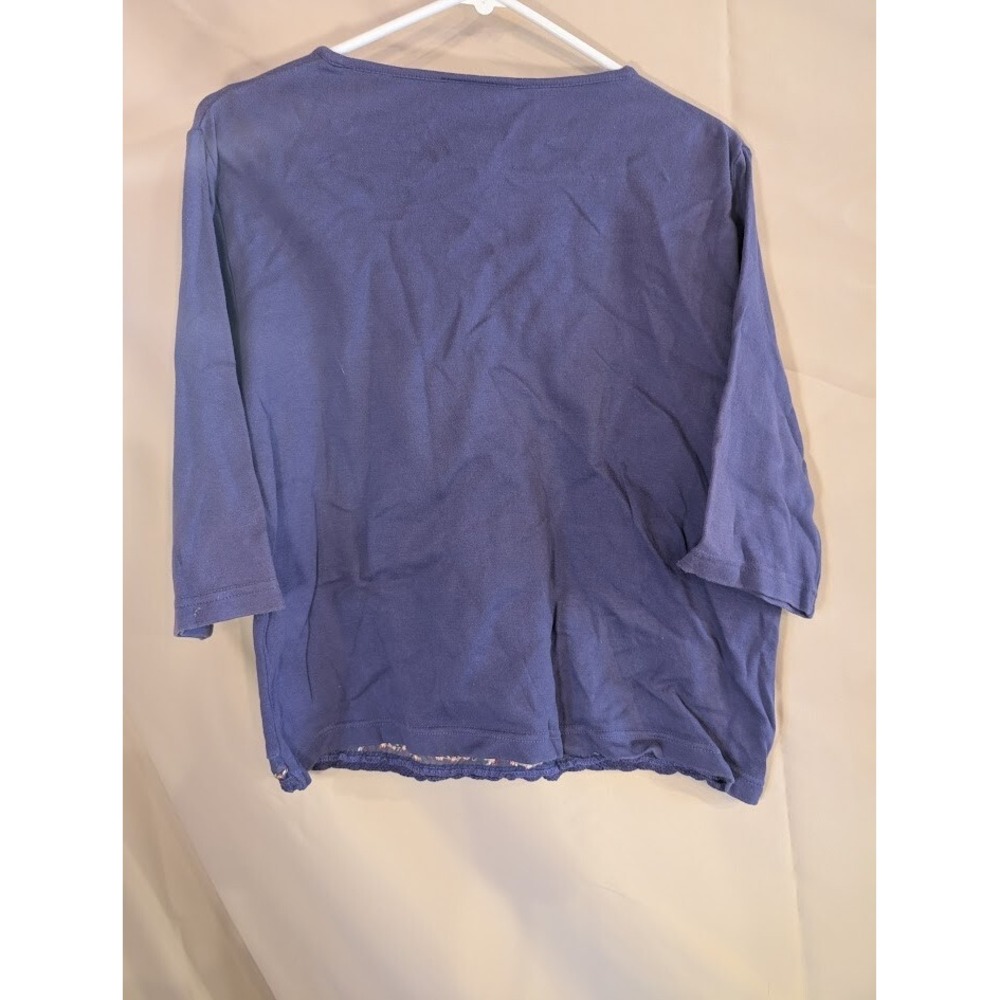 Sag Harbor Women's 3/4 Sleeve Blue Cotton Top Lace Hem Size M - Picture 2 of 3